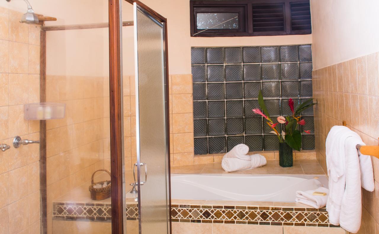 Heavenly Suites La Feuillet エクステリア 写真